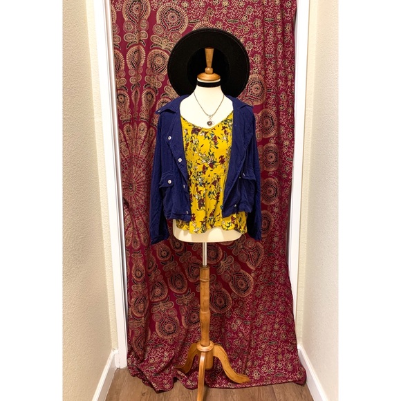 π Beautiful modern jacket - Picture 9 of 11